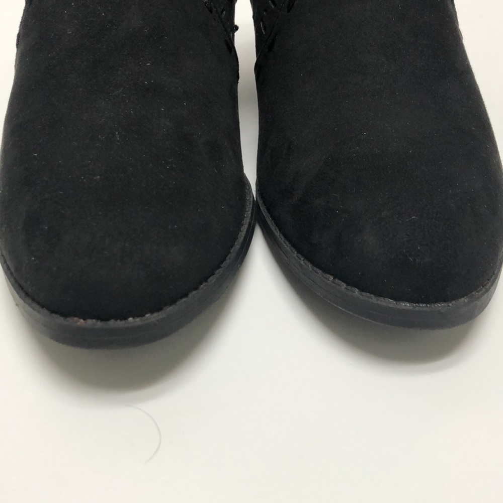 NWOT Qupid black heeled booties. - Picture 7 of 8